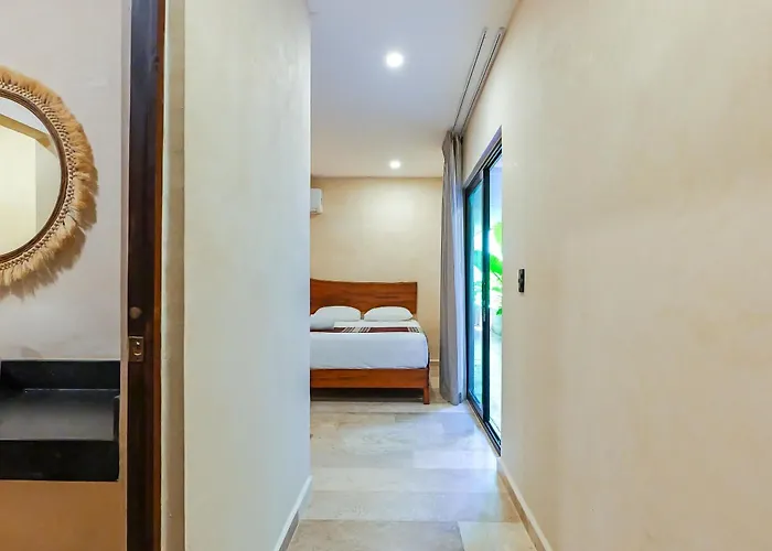 Calea Boutique Hotel 4*